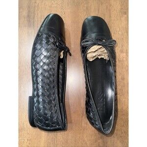 G.H. Bass & Co. Black Woven Leather Ballet Flats Women’s 9.5M Comfort Slip On